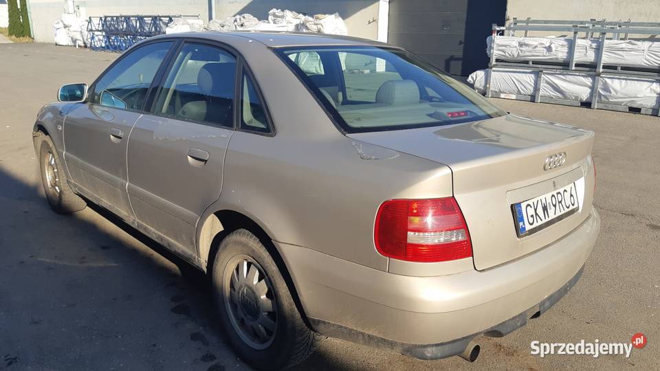 Audi a4 jeżdżące Dębe