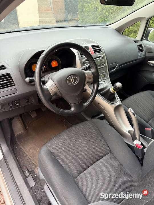 Toyota Auris 16 benzyna Ustroń