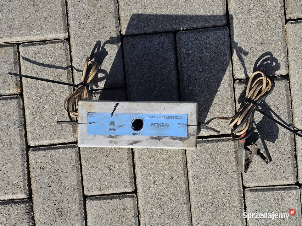 Prostownik 12V 4A Bester BSC 124 unikat stary Prostowniki i kable rozruchowe Ostrów Wielkopolski