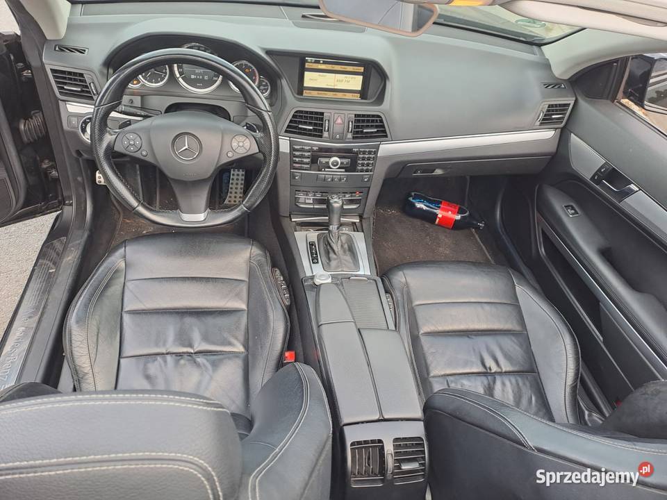 Mercedes E350 AMG Cabrio 30V6 Czarny z Niemiec Samochody osobowe Pleszówka