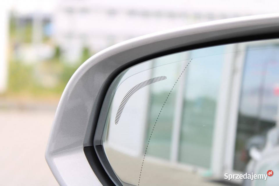 Volvo V60 2024r ACC Podgrzew fotele pt Blis nieuszkodzony Gdańsk