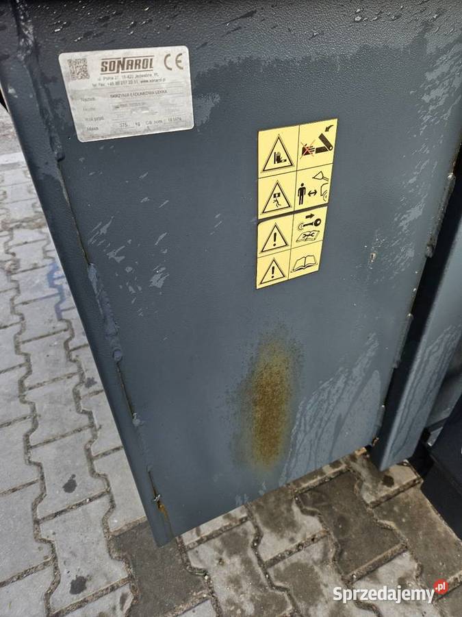 Wyprzedaż rocznika 2021 Skrzynia ładunkowa nieuszkodzony Mroczków Duży