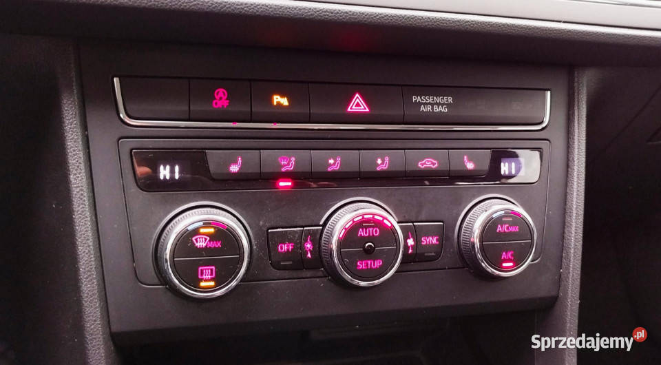 SEAT Leon ST Style 15 TSI 130 FullLed sprzedam