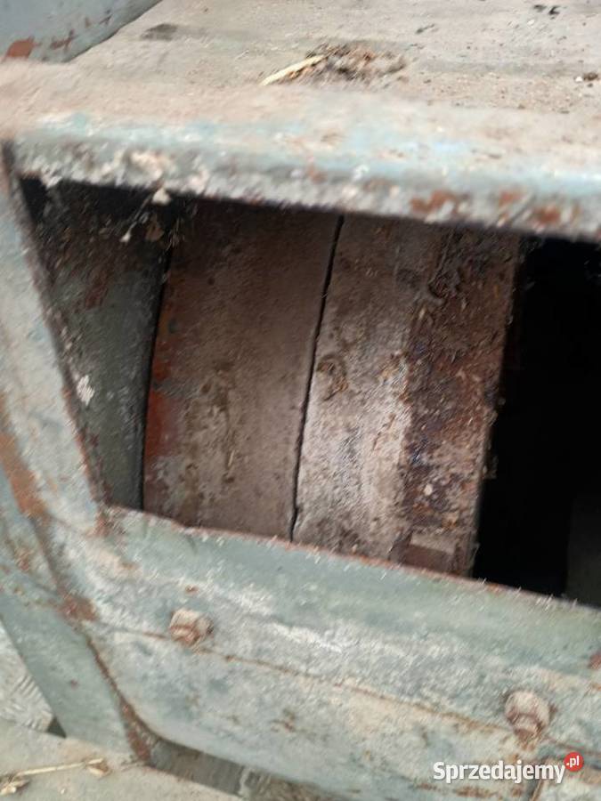 Śrutownik do mielenia zboża młynek