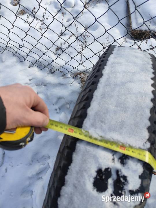 Oś r20 z wywrotki Tymienica Stara