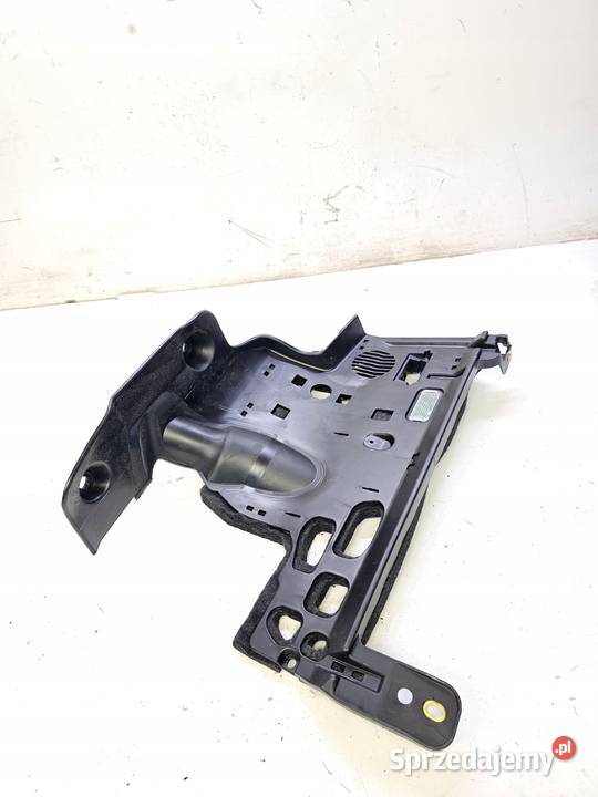 OSŁONA POD KIEROWNICĘ SZTYCĘ AUDI A6 C8 Przystajń sprzedam