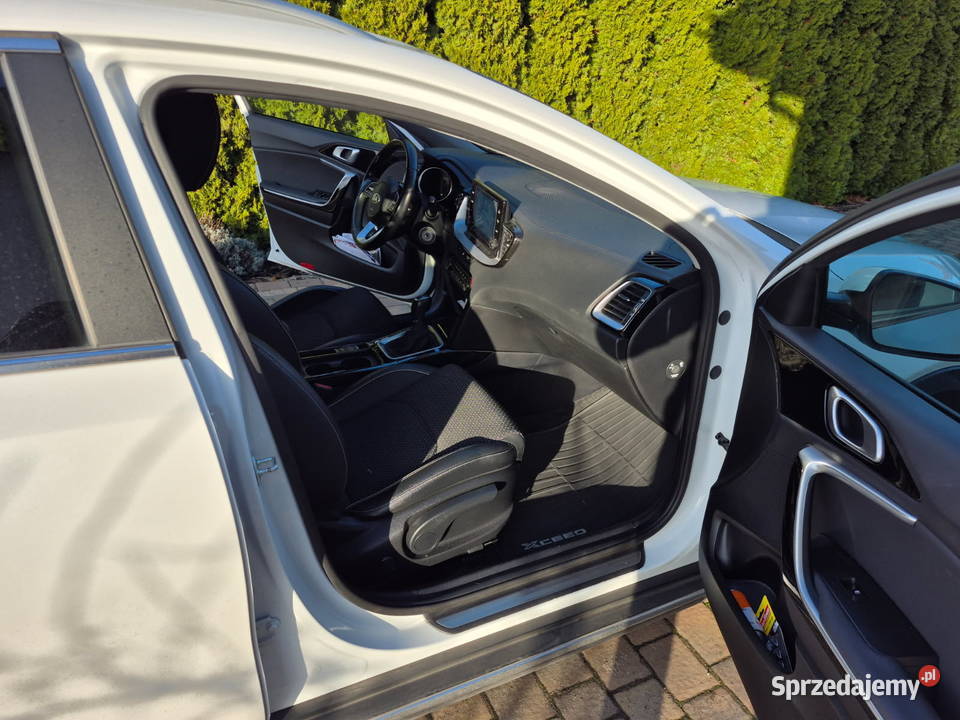 sprzedam KIA XCEED rocznik 2021 wersja L Golina sprzedam