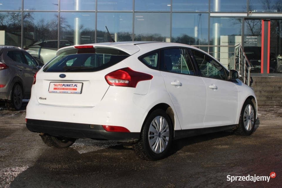 FORD Focus 2017r Salon Niski Przebieg Czujniki Focus Kraków sprzedam