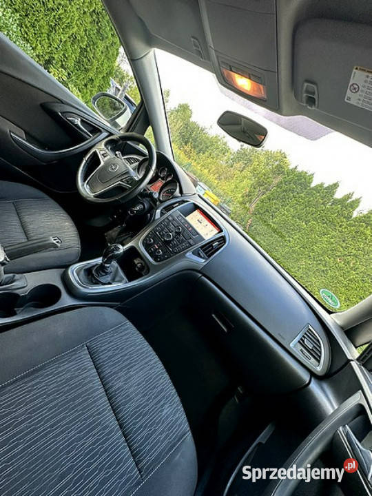 Opel Astra Opel Astra J 16i 116 MPI 5Drzwi Lift Wrocław