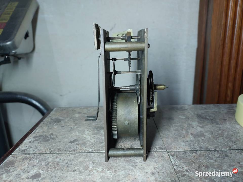 694 Mechanizm starego zegara ściennego chodzik Tczew