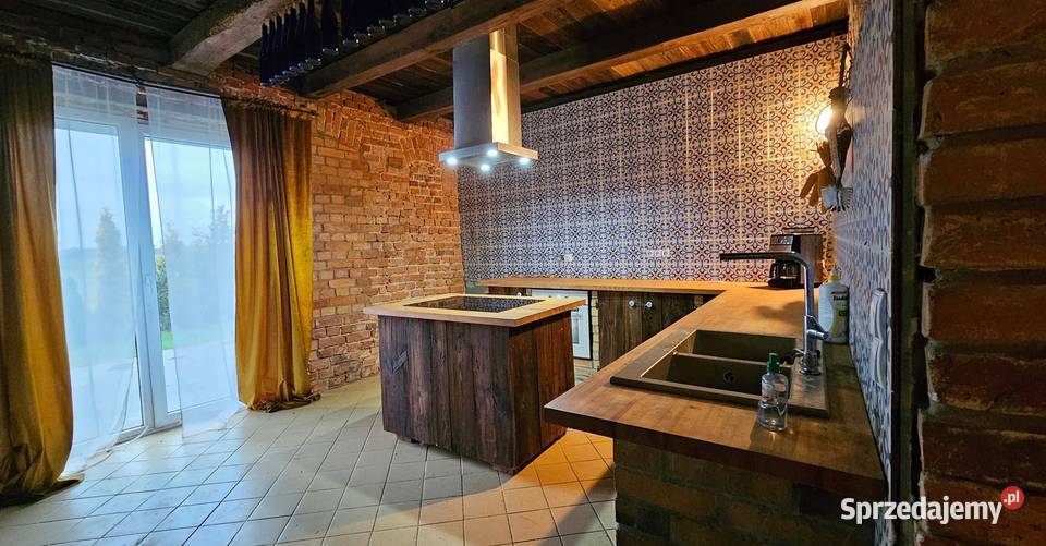 2pok 182met Dom wolnostojący PIWNICAOGRÓD 2417m2 Domy dolnośląskie Radzieszyn