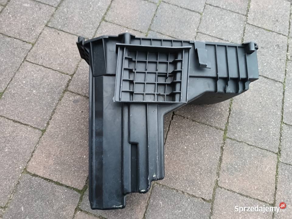 Citroen C5 C6 Peugeot 406 filtr powietrza dolna Słupca