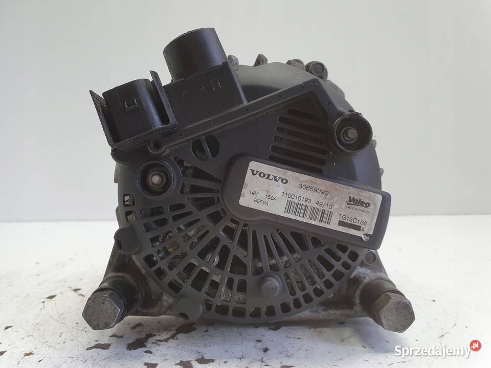 Volvo S40 II 16 D2 ALTERNATOR Valeo 30659390