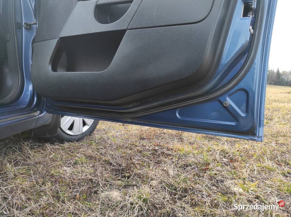 Ford fiesta mk6 14 tdci manualna