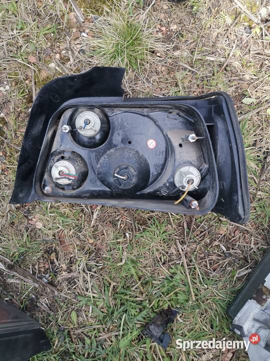 Lampa lewy tył bmw e36 Czerwionka-Leszczyny