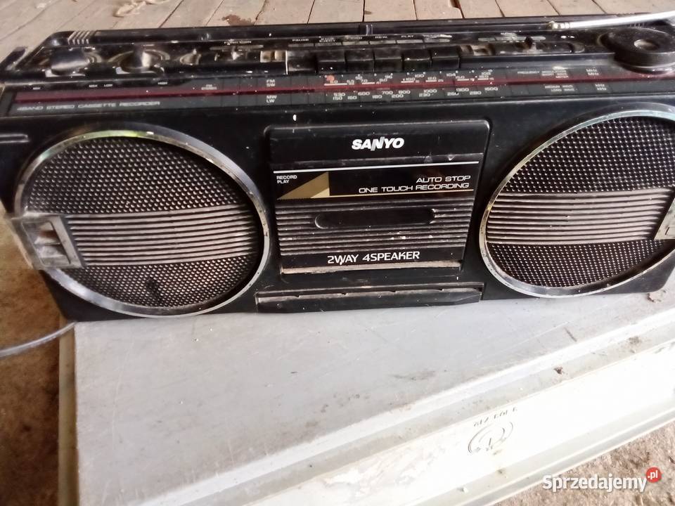 Radio magnetofon sanyo