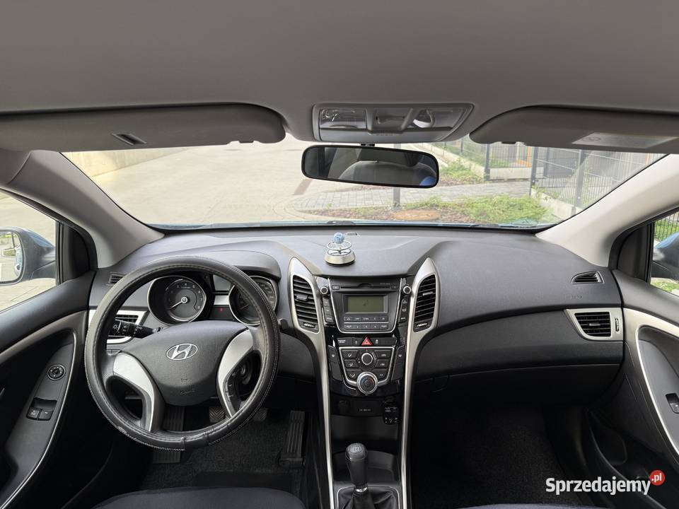 Samochód HYUNDAI i30 Comfort 14 Benzyna 2012 Hatchback i30
