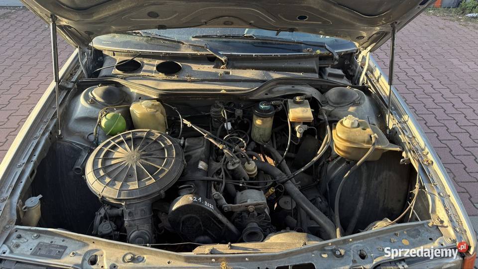 AUDI 100 C3 18 LPG 332285km łódzkie Skierniewice