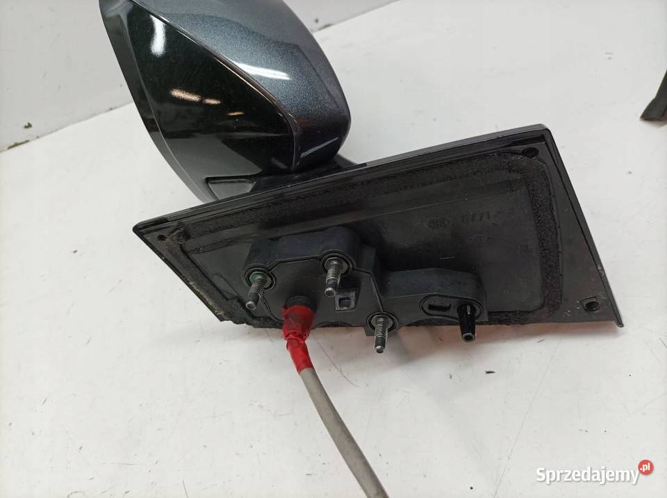 LUSTERKO LEWE 5PIN 1G3 PLUGIN Toyota Prius IV