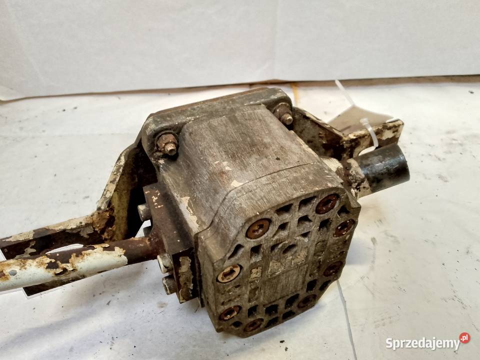 POMPA HYDRAULICZNA pod koło pasowe silnika Hydraulika Hydraulika Turek