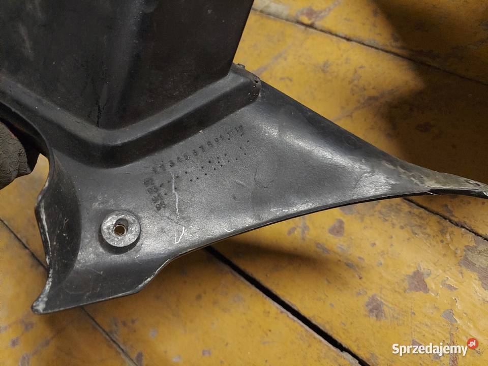 Suzuki RF 600 wypełnienie lewe licznika czaszy Jelenia Góra