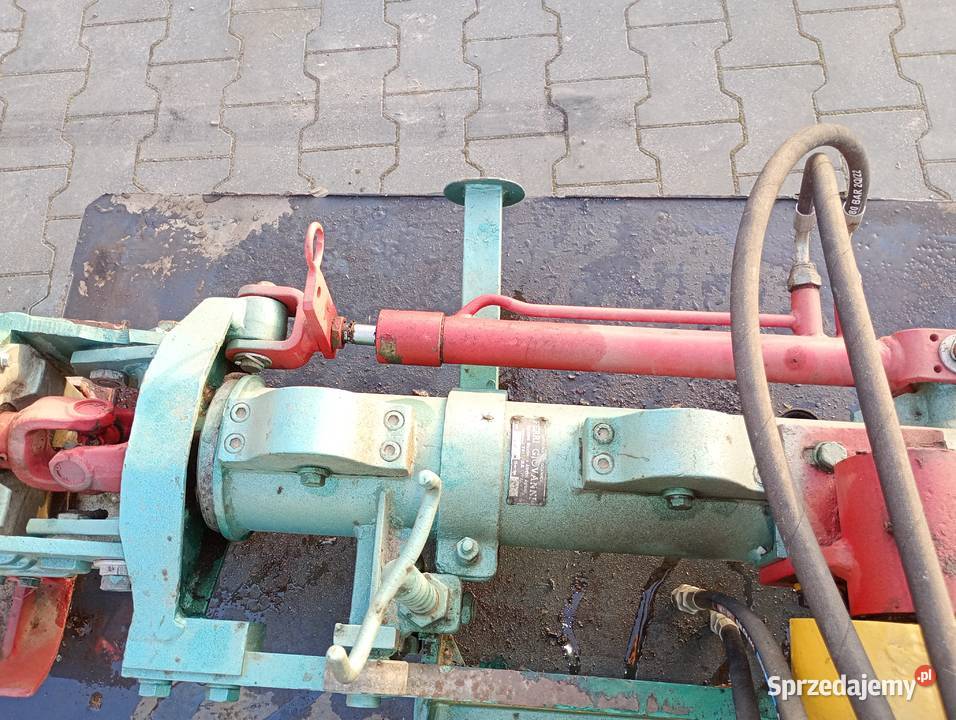 Glebogryzarka podkoronowa z przesuwem CALDERONI Zwoleń