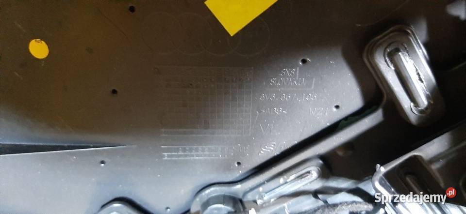 Boczek tapicerka drzwi Audi A4 B8 Lewy przód Włoszczowa