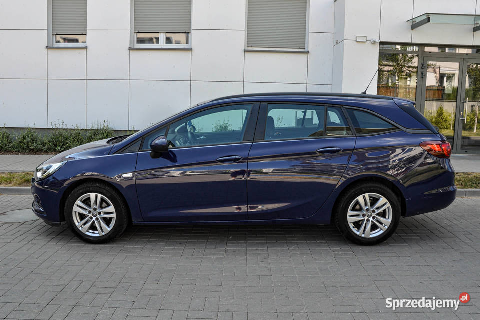 Opel Astra 16CDTI Bezwypadkowa 2017 r Wrocław