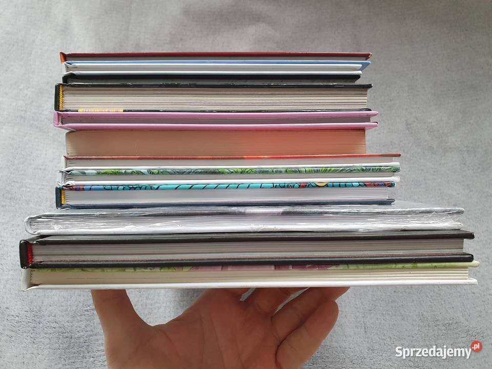 Zestaw 12 albumów komiksowych polskie wydania Kultura i Rozrywka pomorskie Gdynia
