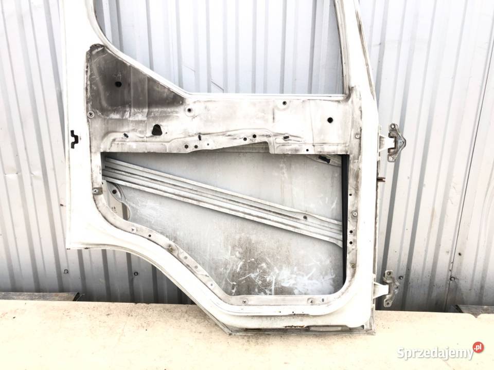 DRZWI LEWE RENAULT TRUCKS MIDLUM Hatchback ciężarowe podkarpackie