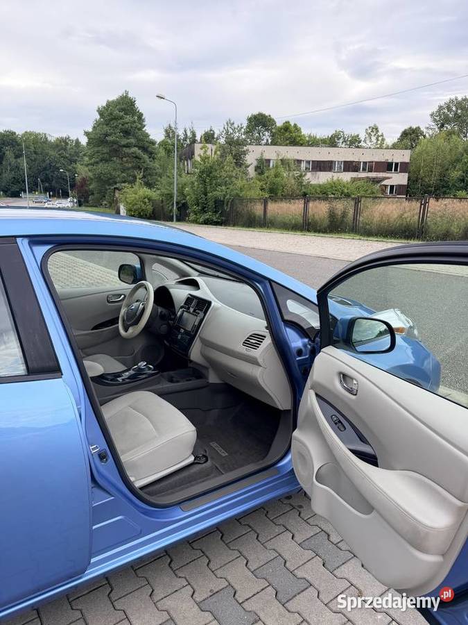 Nissan Leaf ZE0 2012 24 kWh SOH 79 310 438 Samochody osobowe śląskie