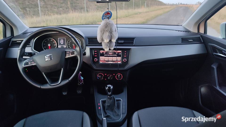 Seat Ibiza V 10 MPI 2018r niski przebieg 72 ASR (kontrola trakcji) Gniezno sprzedam