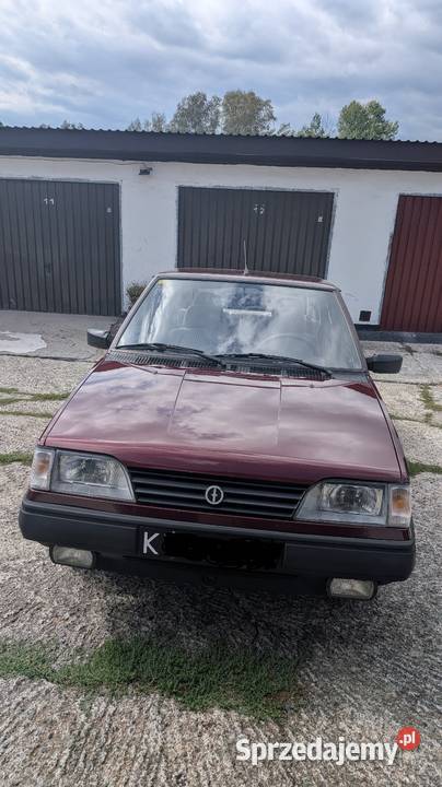 Polonez Caro