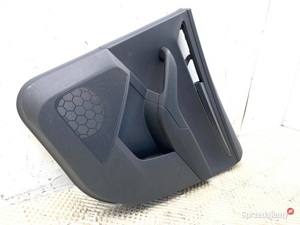 BOCZEK DRZWI LEWY TYŁ SKODA KAROQ SUV TAPICERKA