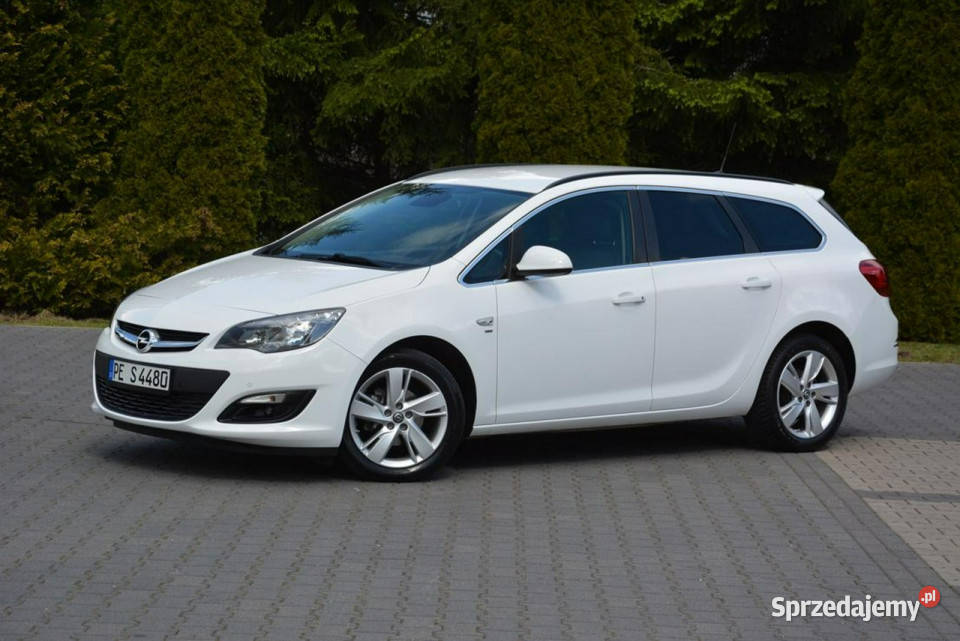 Opel Astra 14T140 Lift Ledy Duża Navi półskóry Ostrów Mazowiecka sprzedam
