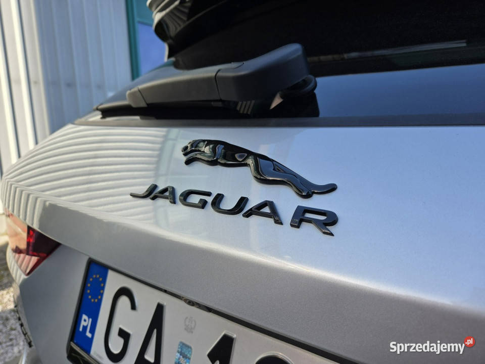 Jaguar FPACE SVR 50 V8 Supercharged 550 elektrycznie ustawiane fotele małopolskie Węgrzce