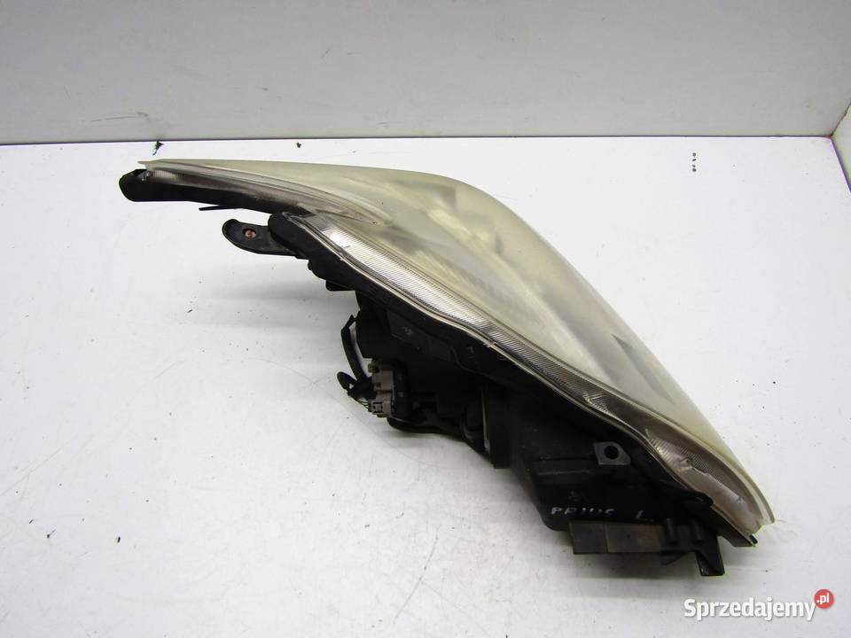 LAMPA PRZEDNIA LEWY PRZÓD LED TOYOTA PRIUS III