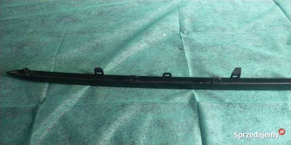 Toyota Auris II FL listwa spojlera zderzaka Karoseria łódzkie Łódź