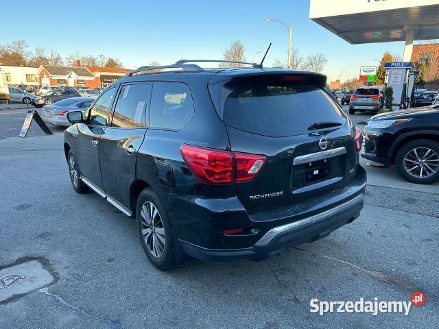 Nissan Pathinder 2018 7os Bytom