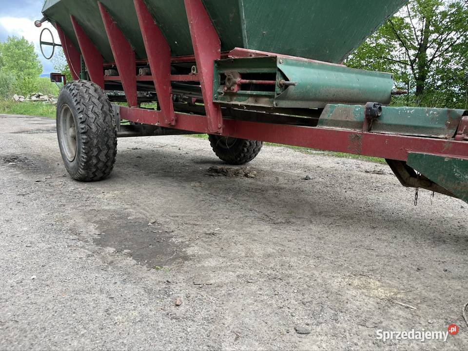 Rozsiewacz Piast RCW 3 wapnonawoz nieuszkodzony dolnośląskie Pieszyce