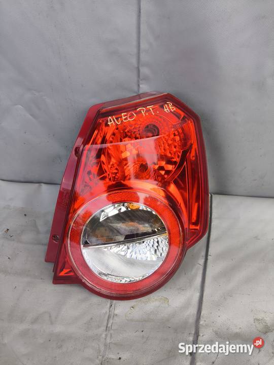 CHEVROLET AVEO T250 LAMPA TYLNA PRAWA HB osobowe mazowieckie Radom