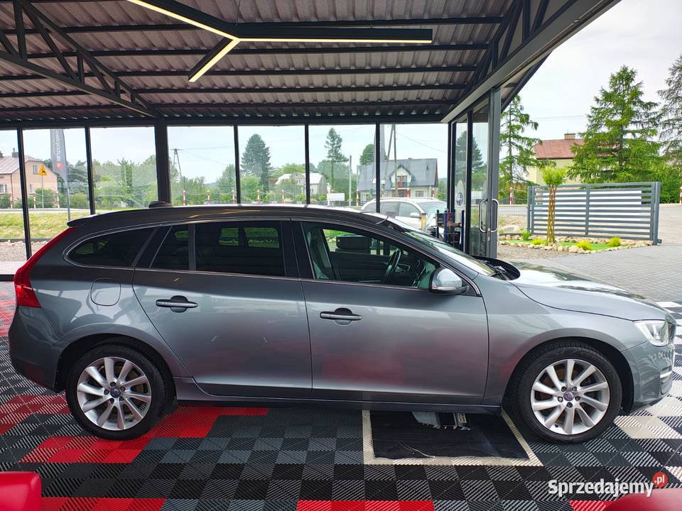 Volvo V60 Zarejestrowane Zadbane 2015r 20 Diesel klimatyzacja Zarszyn sprzedam