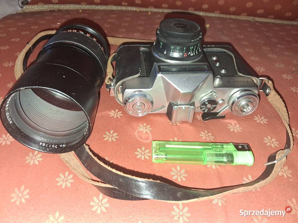 APARAT FOTOGRAFICZNY ZENITE Z DOKRĘCANYM Świerzawa