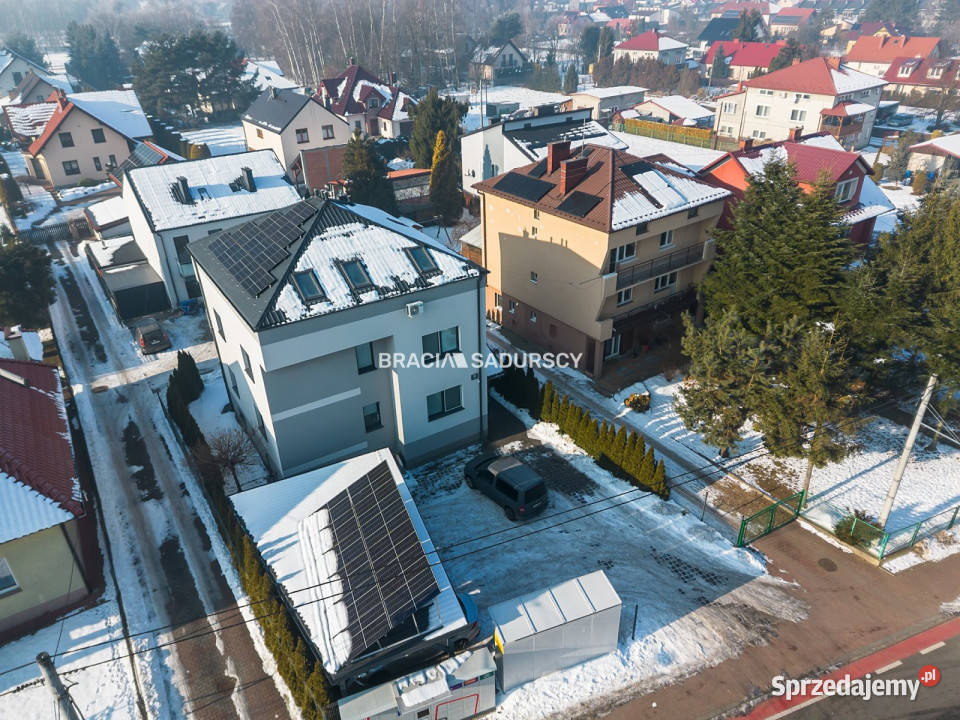 Dom wolnostojący Niepołomice 390m2