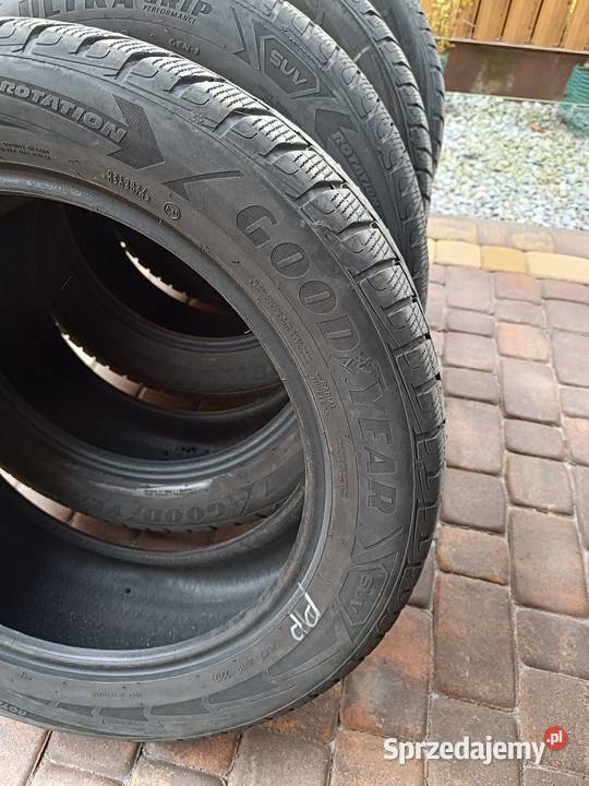 Opony zimowe 19 Goodyear