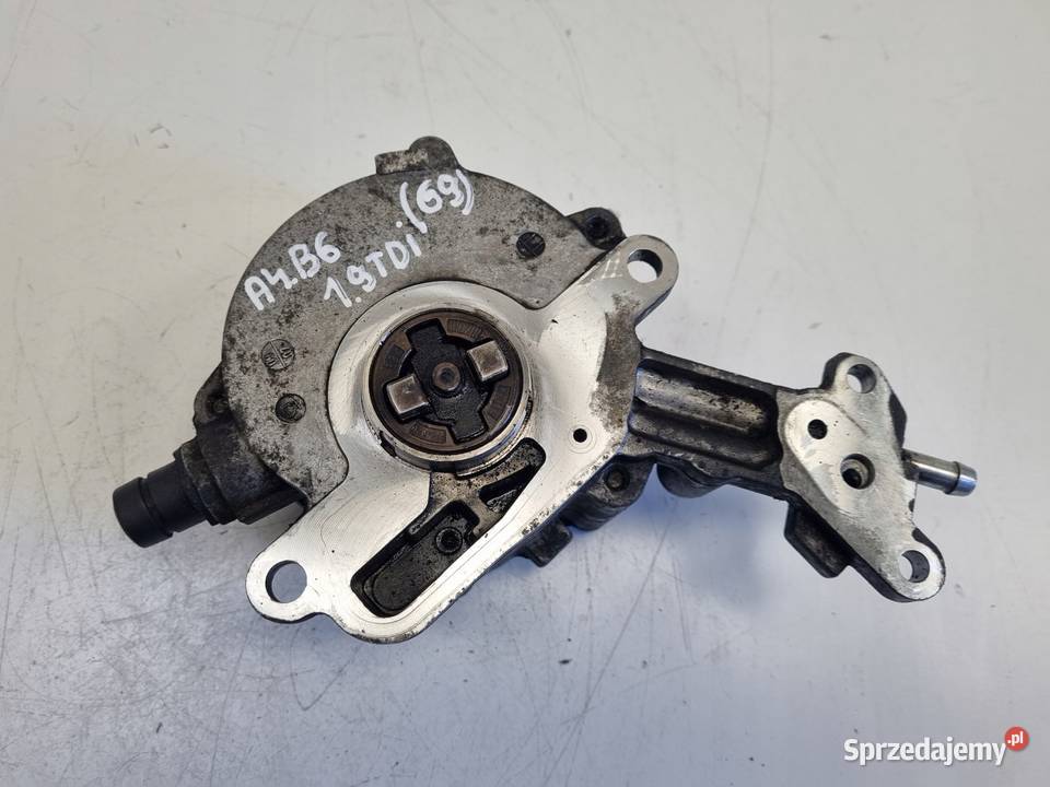 POMPA VACUM wakum VW Golf V Passat B6 19 TDI osobowe sprzedam