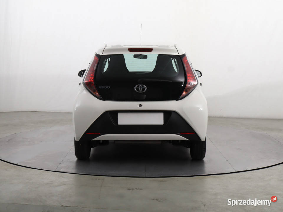 Toyota Aygo 10 VVTi 998cm3