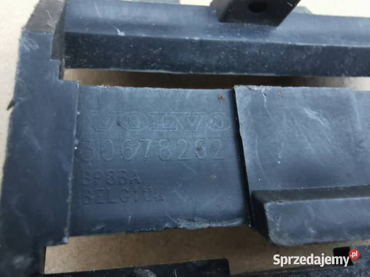 Ślizg mocowanie zderzaka przód prawy v50 s40 c30