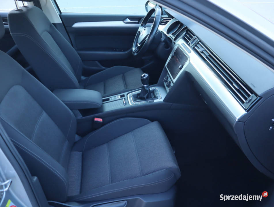 VW Passat 15 TSI ESP Łódź