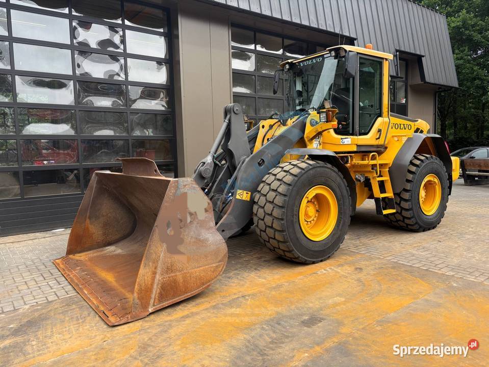 Ladowarka kolowa Volvo L90 F Koparko ładowarki Warszawa